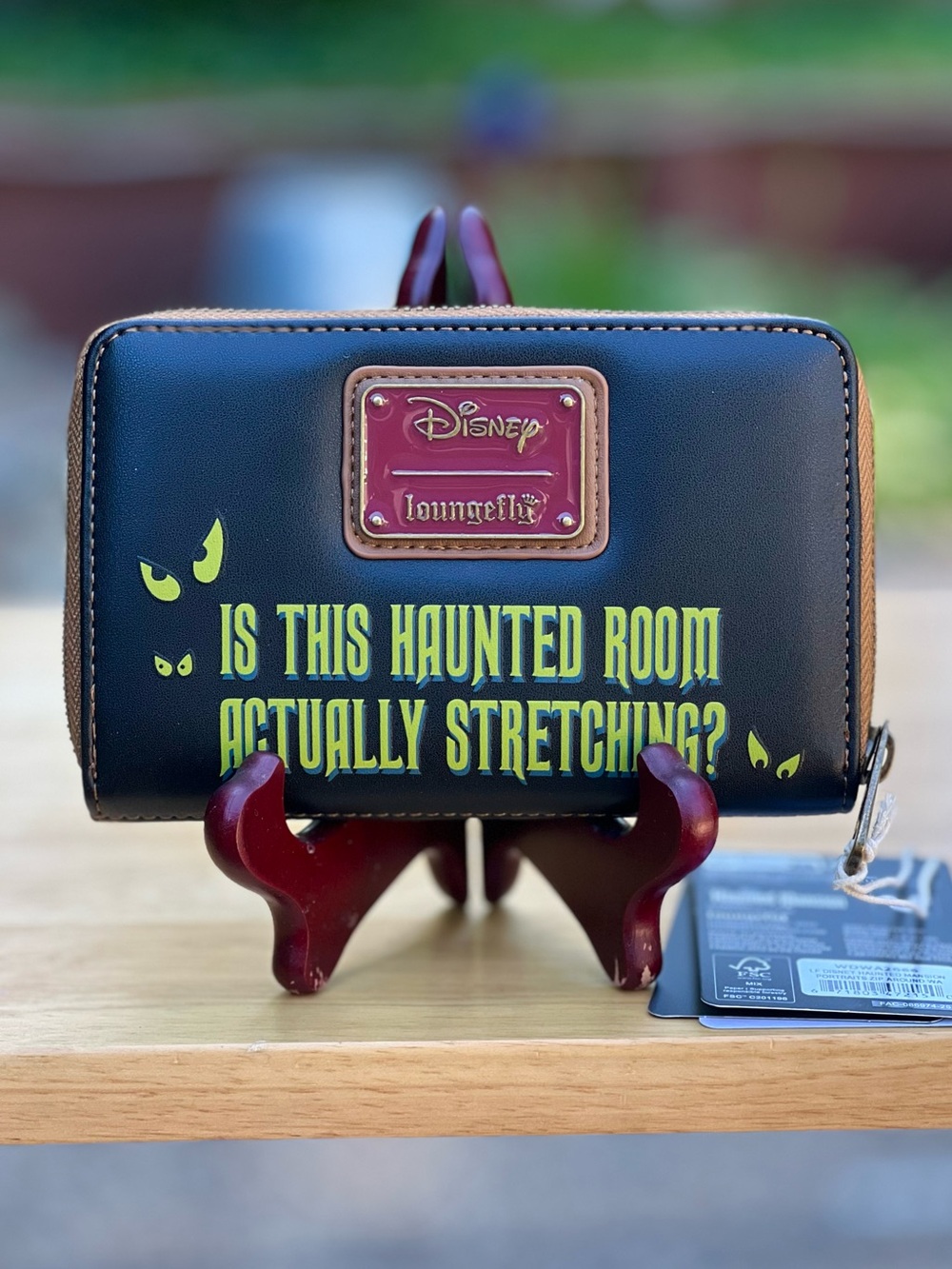 Loungefly Haunted Mansion Stretching Room Portraits Backpack and Wallet Set NWT - Picture 7 of 16